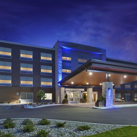 Holiday Inn Express & Suites Grand Rapids Airport North By Ihg Cascade Exterior photo